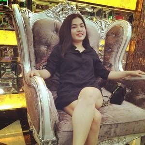 Meet your Posher, Diem