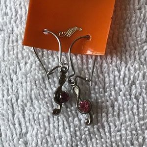 Silver dangling earrings
