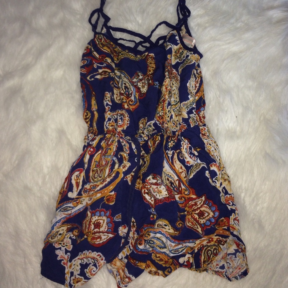 romper - Picture 2 of 3