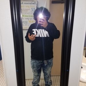 Meet your Posher, Jonney