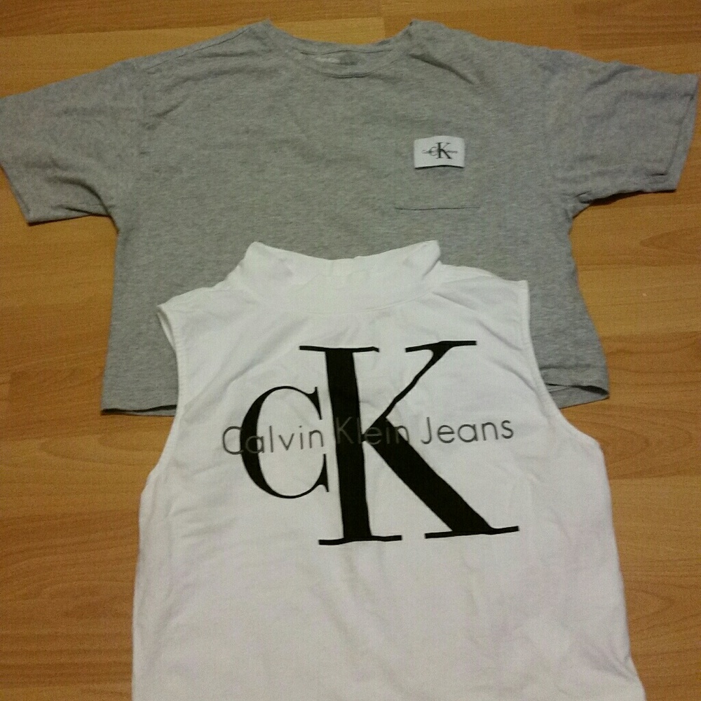 Calvin klien bundle 1 mock neck and 1 crop top