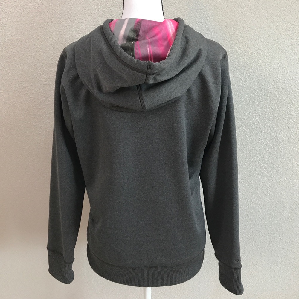 ❣️UNDER ARMOUR HOODIE❣️ - Picture 3 of 4