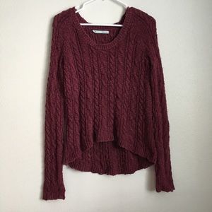 Cable knit sweater high-low hem Burgundy