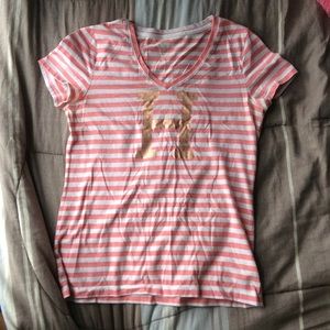 🤗Tommy Hilfiger PINK AND WHITE TEE🤗
