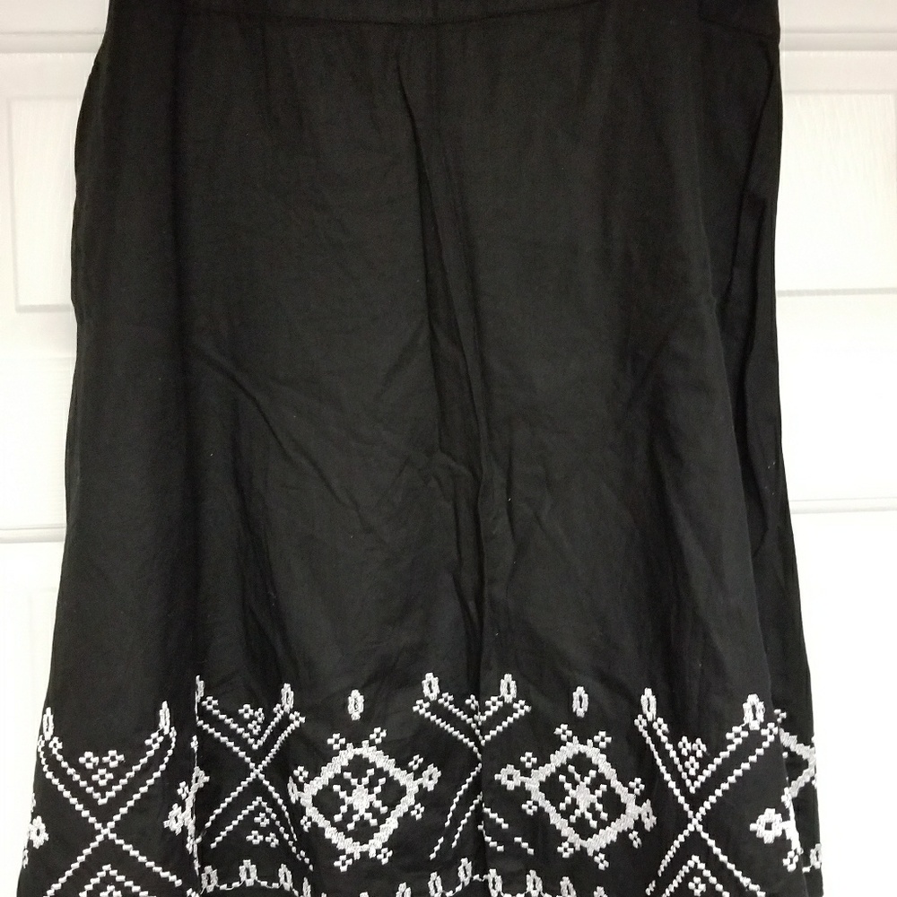 Ladies skirt