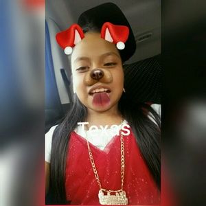 Meet your Posher, Abigail