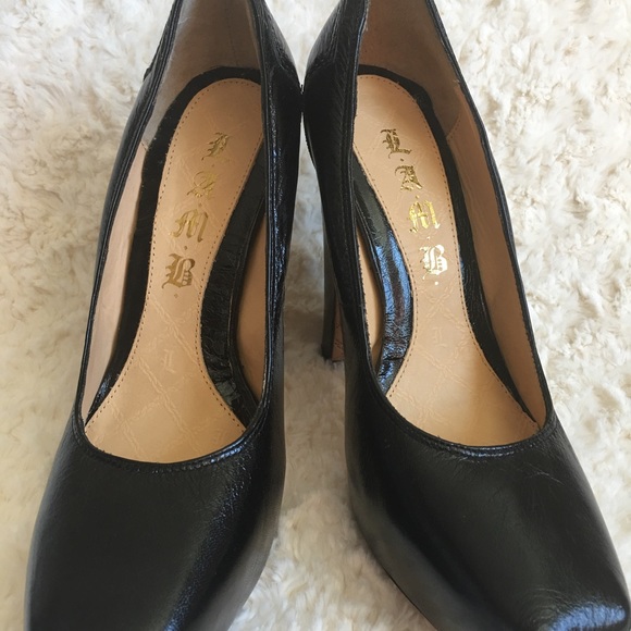 L.A.M.B Mitaka Platform Pump - NWT - Picture 2 of 8