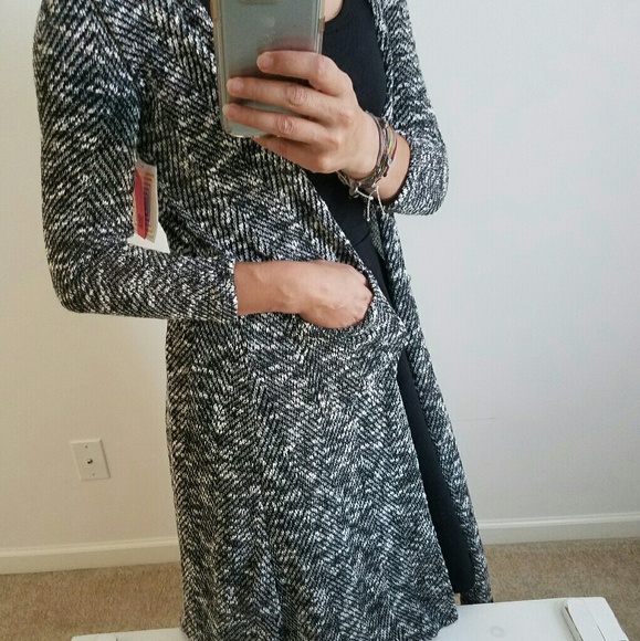 NEW LULAROE xs unicorn Sarah cardigan black - Picture 3 of 7