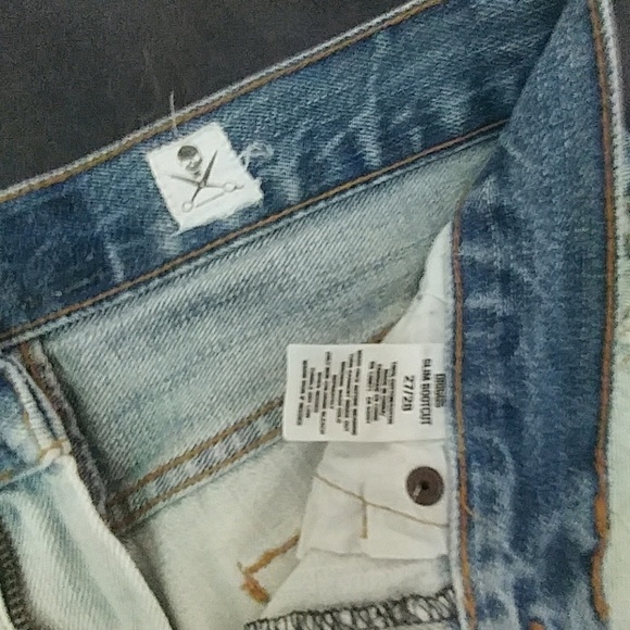 πStars & Stripes Distressed Jean Shorts sz 27/28 - Picture 3 of 5