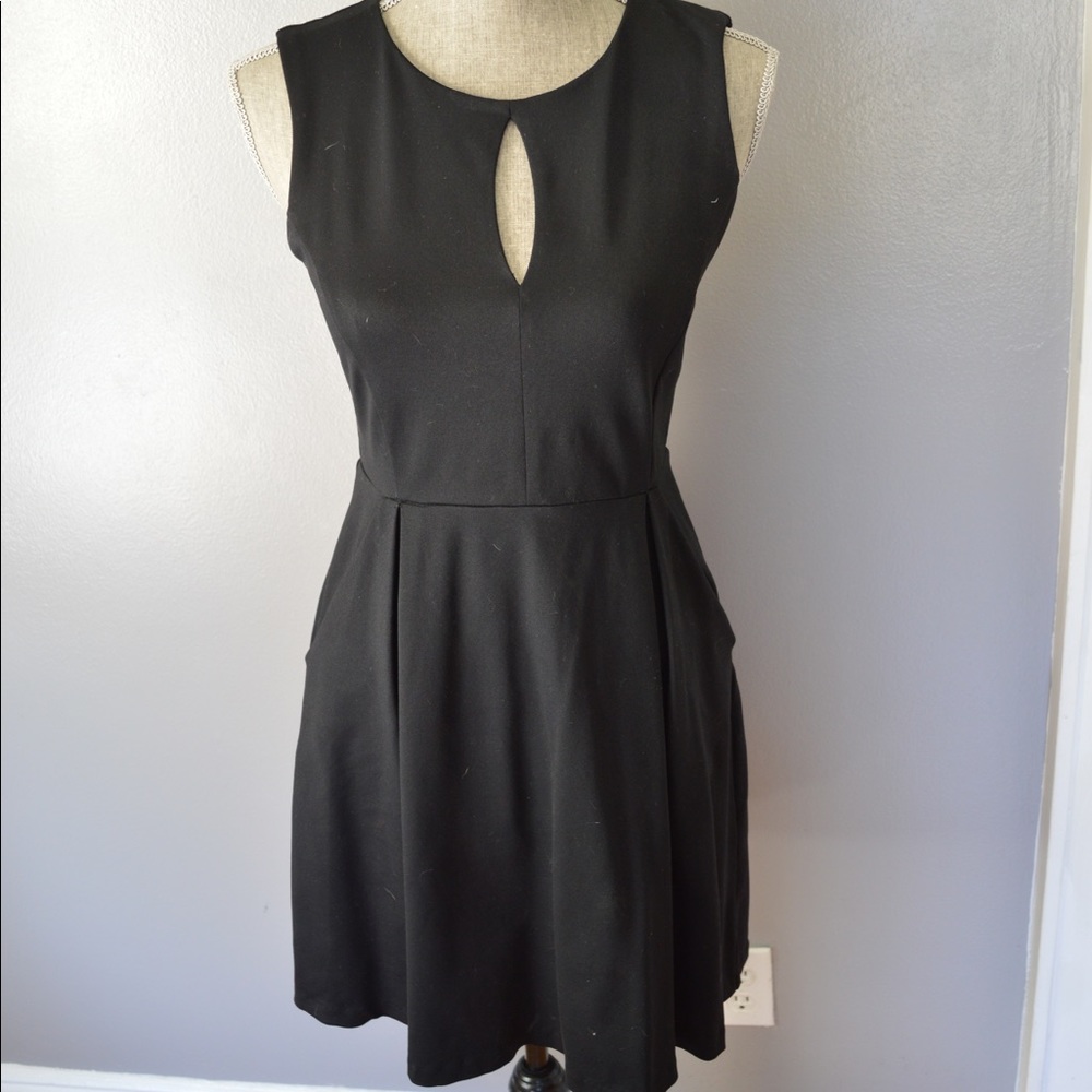 CYNTHIA ROWLEY keyhole dress