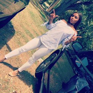 Meet your Posher, Lexie