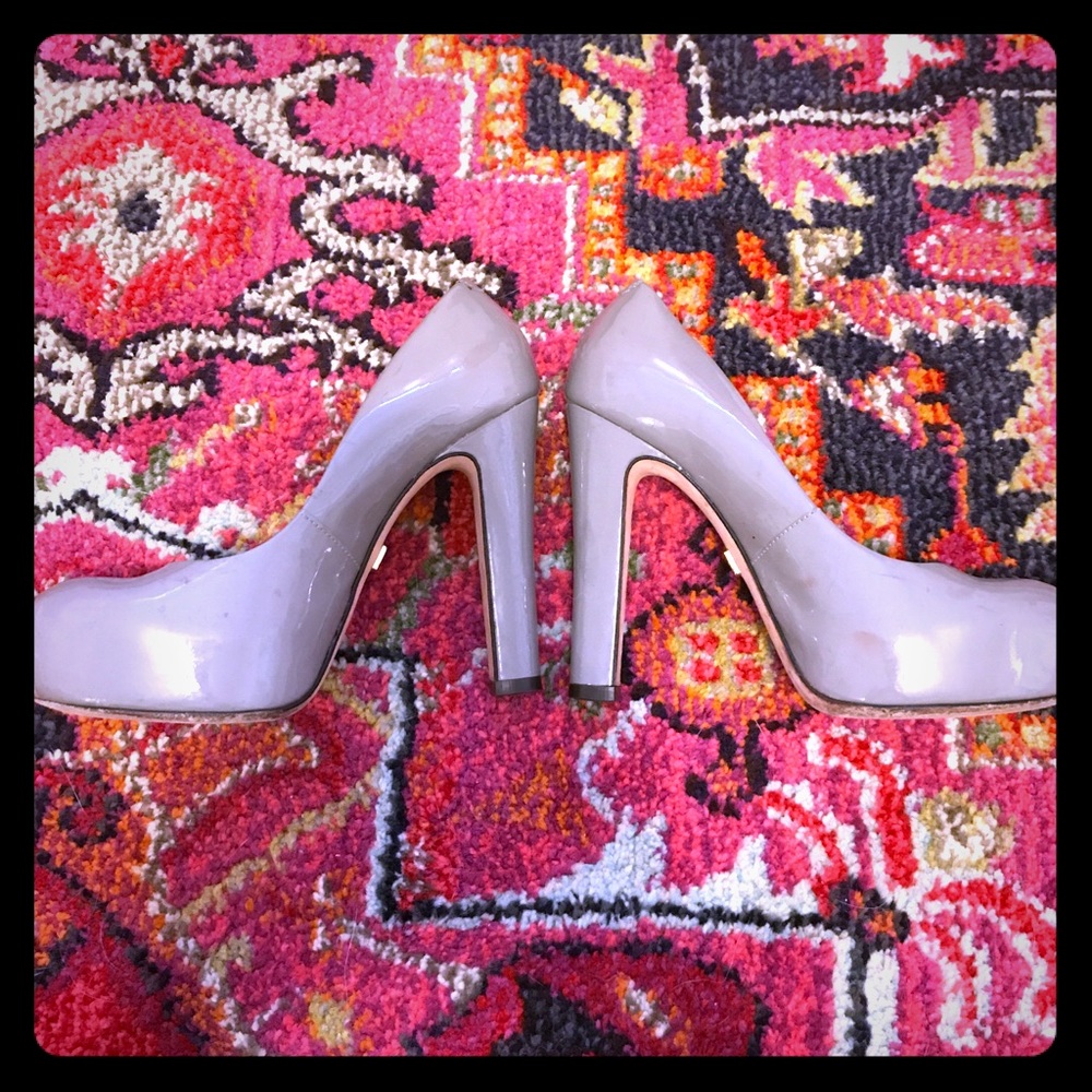 Pour La Victorie Heels