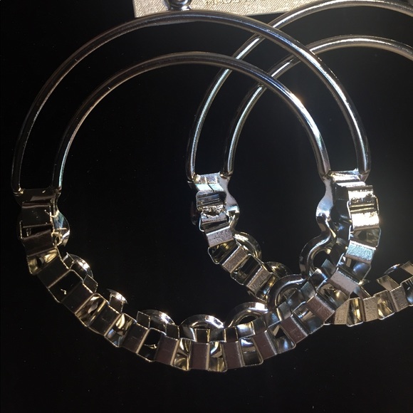 Large Silver Link Fashion Earrings - Picture 3 of 3