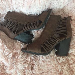 peep toe laced sides brown booties