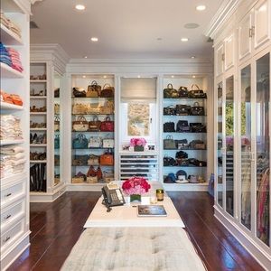 Meet your Posher, Mayra