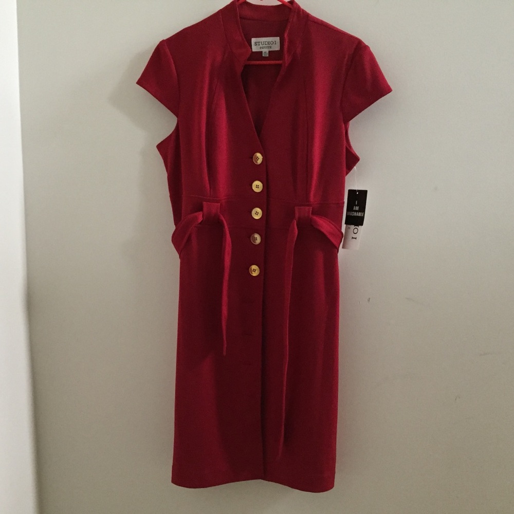 Studio Red Dress. Size 16 Petite. NWT.