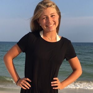 Meet your Posher, Gabi