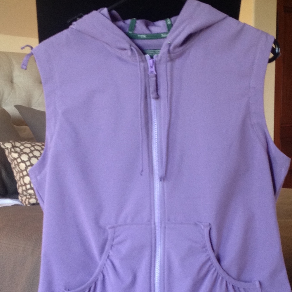 Woolwich Sleeveless Hoodie