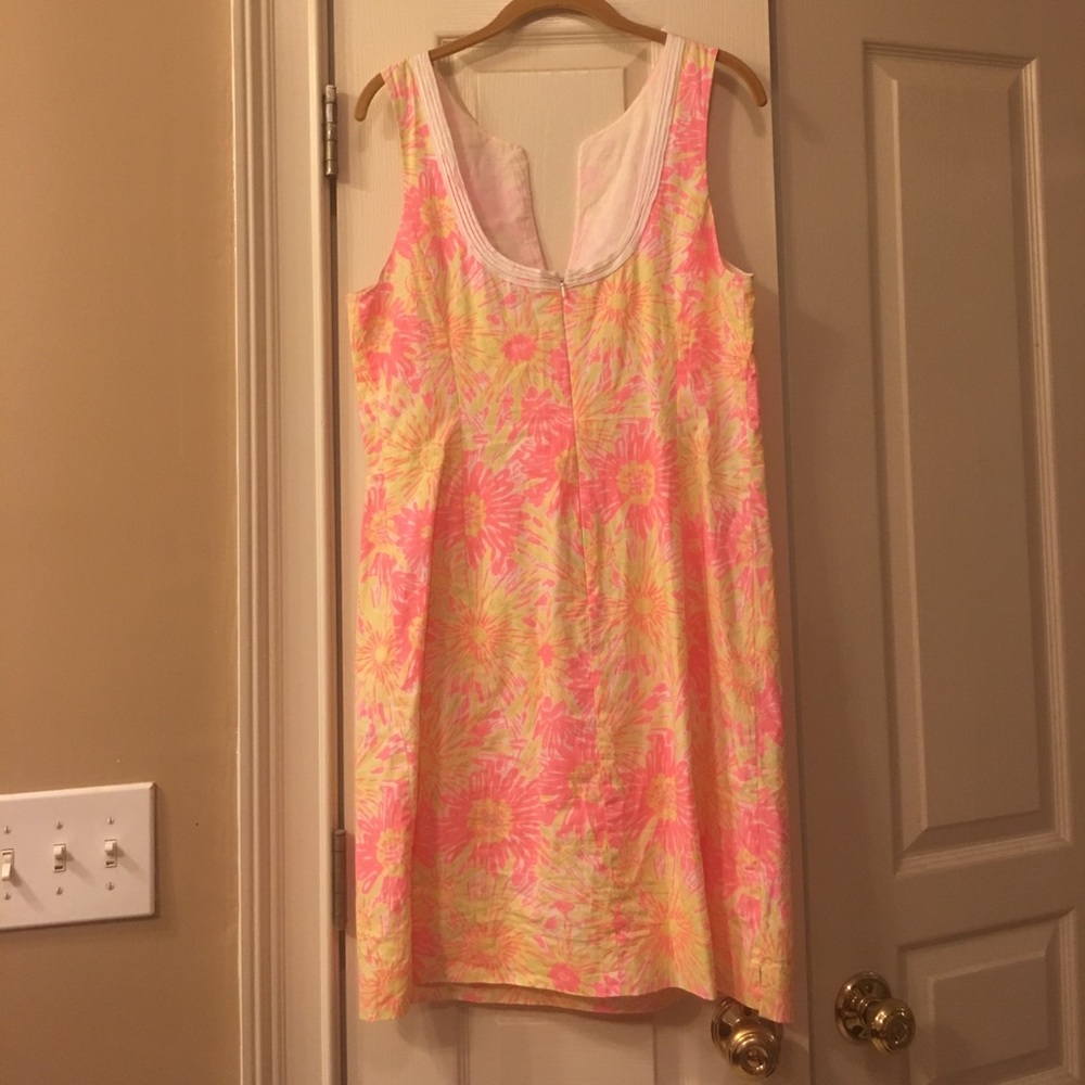 Janice Shift in Resort White with Sunkissed Glow - Picture 2 of 2