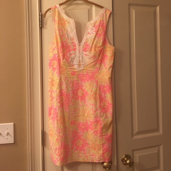 Lilly Pulitzer Dresses & Skirts - Janice Shift in Resort White with Sunkissed Glow