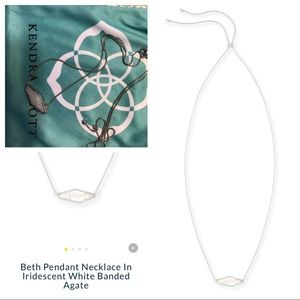 Kendra Scott Beth Pendant Necklace