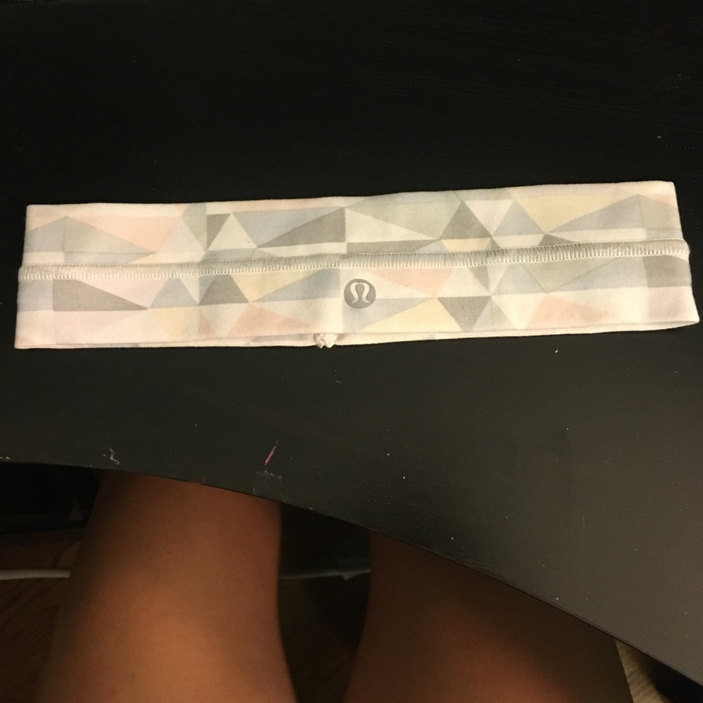 LULULEMON HEADBAND