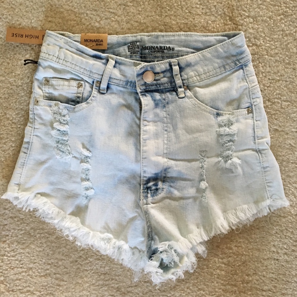 NWT High waisted jean shorts