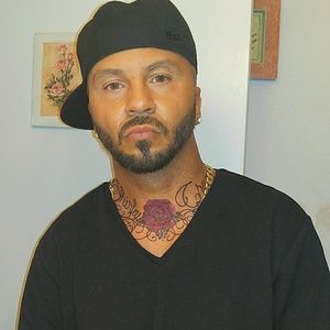 Meet your Posher, Troy