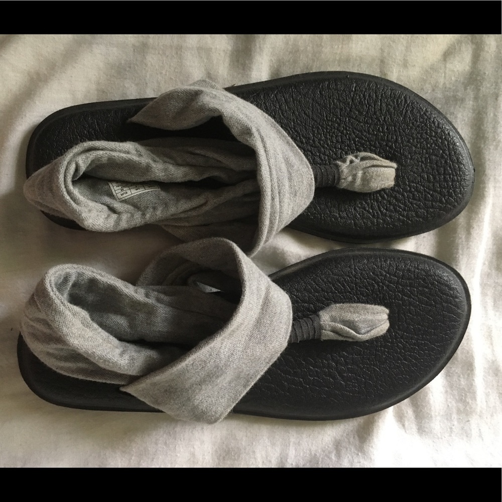 Sanuk Flip Flop Sandals