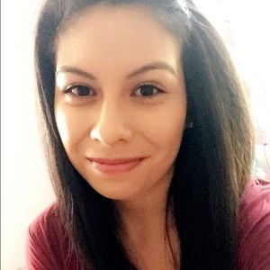 Meet your Posher, Daniella