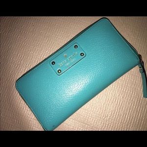 Kate spade aunthentic wallet