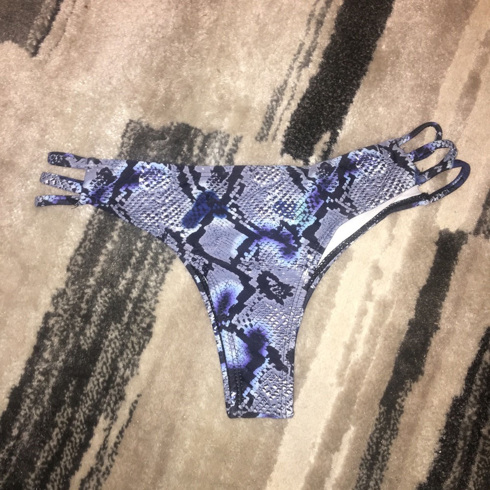 Snake skin swim bottoms