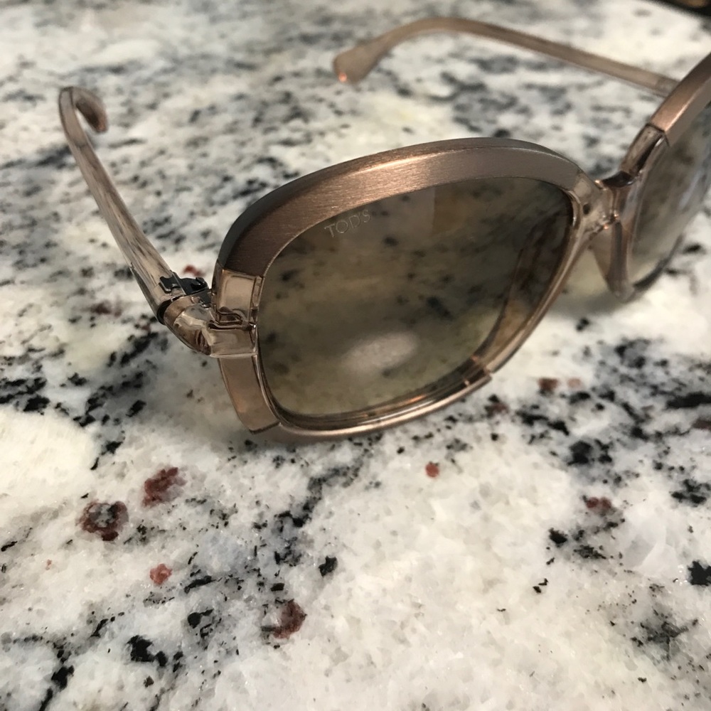 TOD'S sunglasses