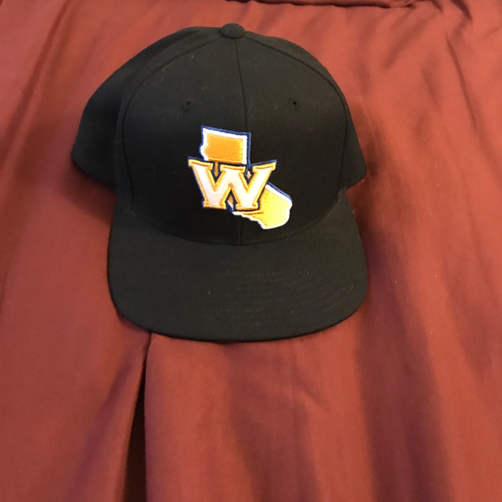Warriors Mitchell & ness never worn