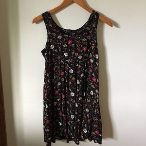 Vintage 90's Sleeveless Floral Dress black and red