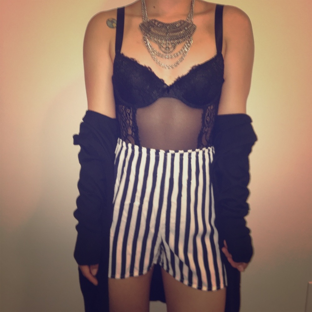 Metallic necklace