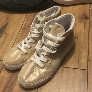 *GREAT CONDITION* Crazy 8 Shoes Girls Size: 4