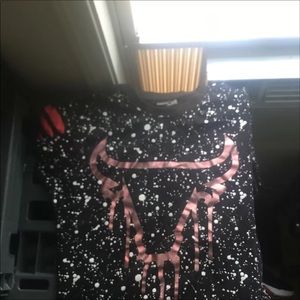 Bulls splattered shirt