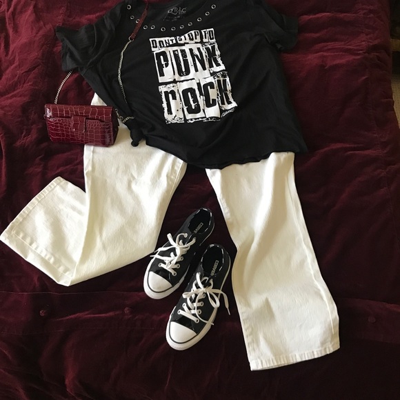 DG2 Plus White Bootcut Jeans - Picture 1 of 4