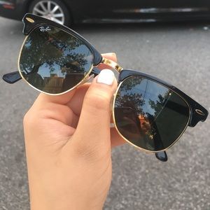 Classic ray-ban clubmaster sunglasses in black