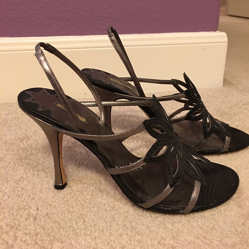 Max Studio heels - Picture 3 of 6