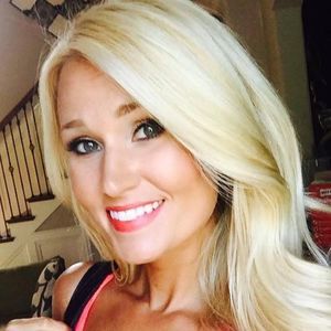 Meet your Posher, Tera