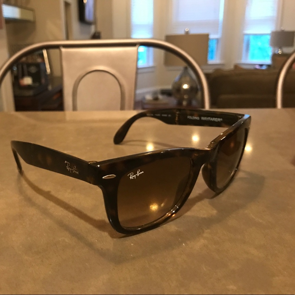 Ray-Ban Folding Wayfarer