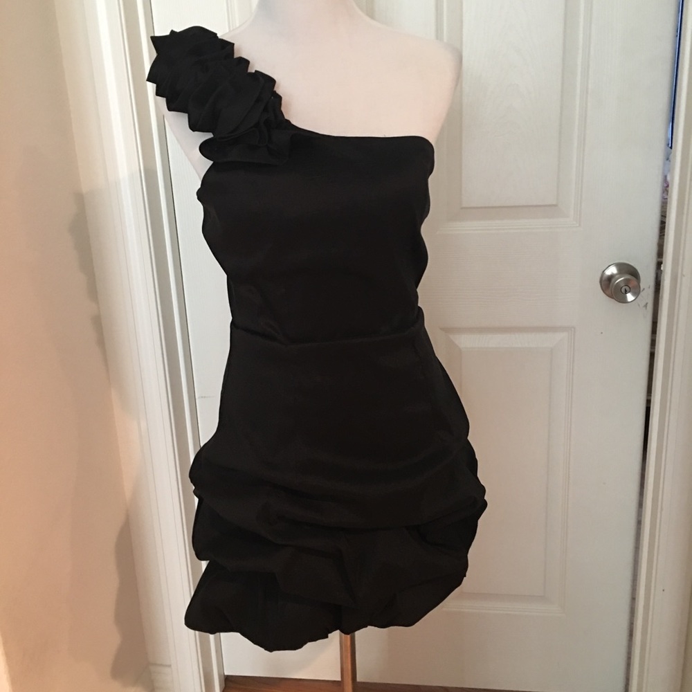 Fun Black Party/Cocktail Dress