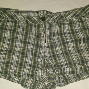 EUC LOT OF 2 RUE21 SHORTS