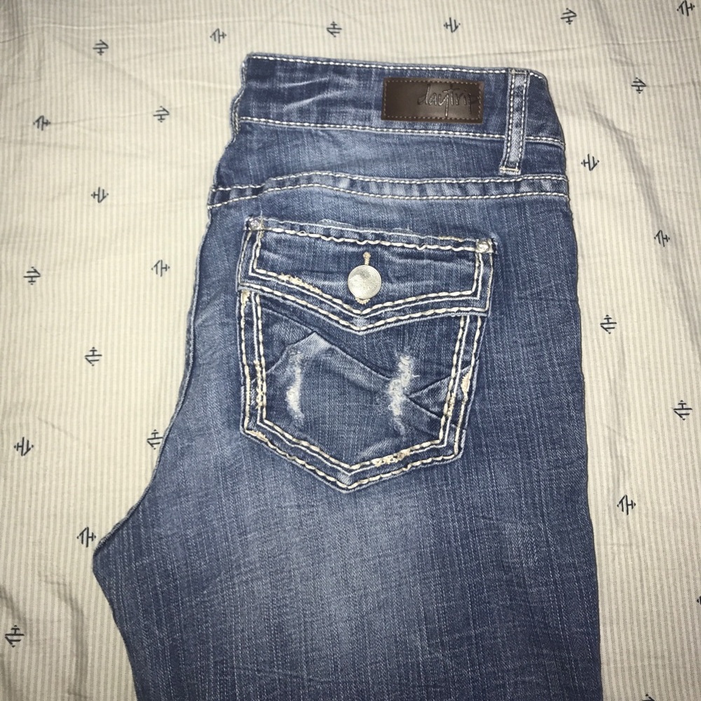 Buckle Daytrip Virgo boot cut size 28R. Worn twice