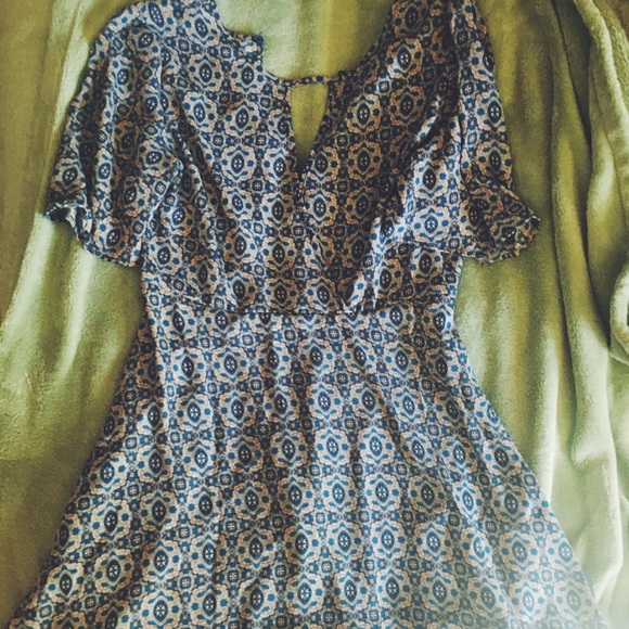 ❤SALE❤super cute boho dress ✨🌿🔮 - Picture 2 of 3