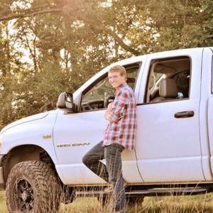 Meet your Posher, Lance