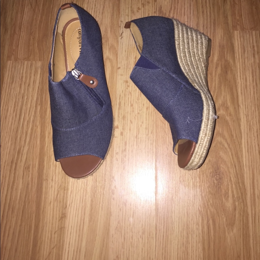 COMFORT VIEW blue denim burlap wedges