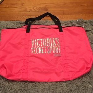 VS duffel